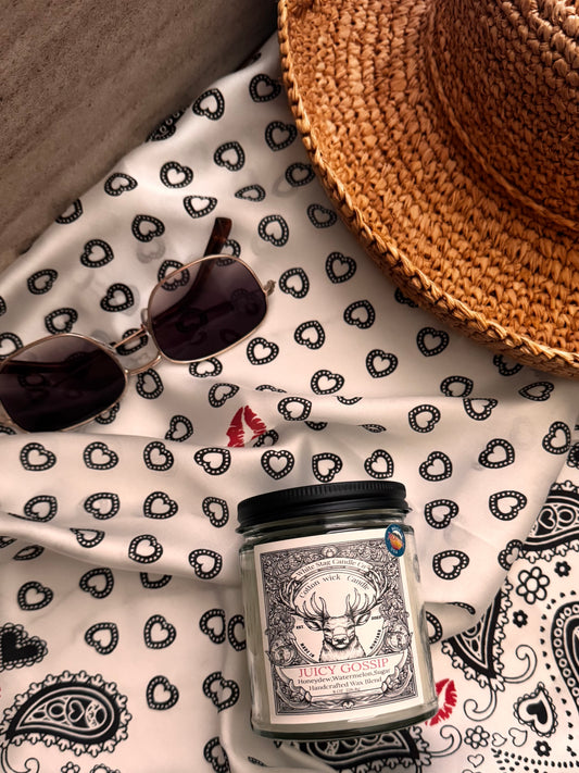 Jucy Gossip- Candle